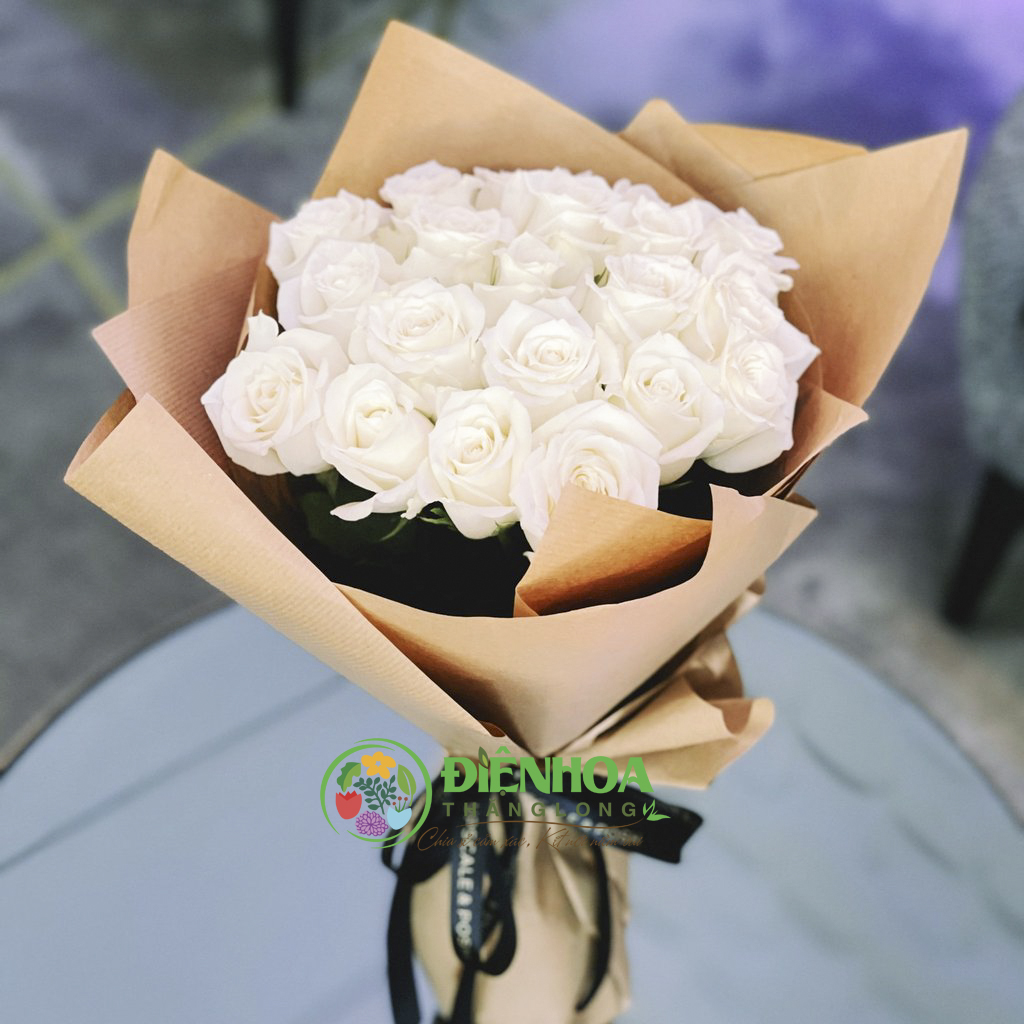 Hoa hồng trắng tượng trưng cho tình yêu trong sáng