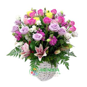 Lẵng hoa hồng tím tặng sinh nhật