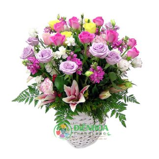 Lẵng hoa hồng tím tặng sinh nhật