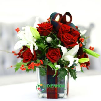 Bình hoa tươi Christmas
