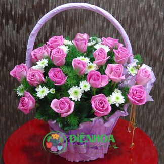 Giỏ hoa hồng trà
