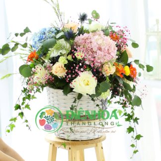 Giỏ hoa tươi đẹp
