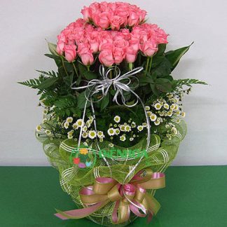 Giỏ hoa tươi vững vàng