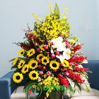 Gửi điện hoa chúc mừng đến Hà Nội