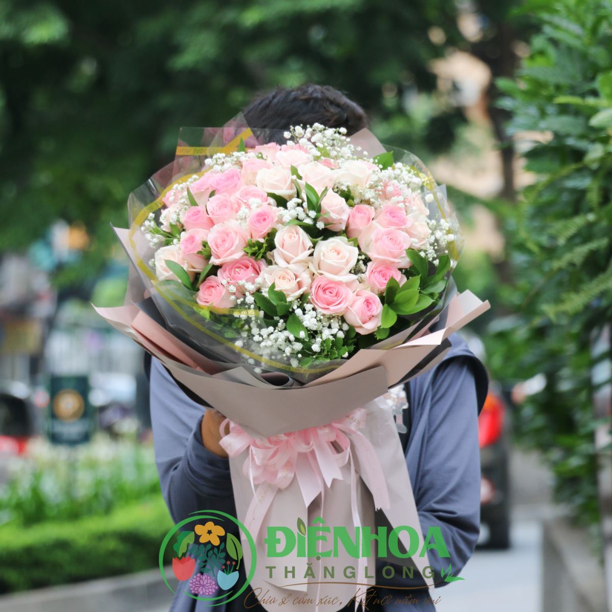 Gửi hoa tươi về Việt Nam