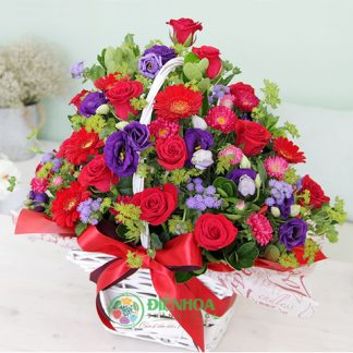 Lẵng hoa tặng người yêu